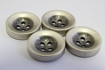 0201/01/057 -  Metallknopf, 4-Loch