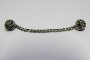 2401/19/236/00/05 - Kette mit zwei Knöpfen, Metall, Kette = 7 cm + Knöpfe 10 mm (16"), altsilber